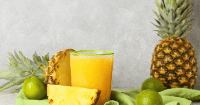 Ce smoothie ananas-citron vert à base de fruits pour maigrir