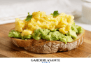 Recette de petit déjeuner protéiné conçue pour vous fournir l'énergie et les nutriments dont vous avez besoin.